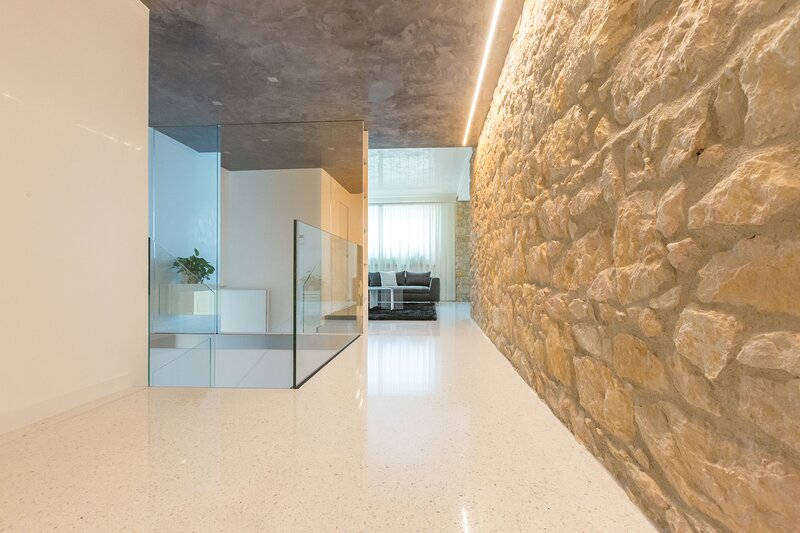 Pardoseli la Cheie: Microciment, Epoxidice, Beton, Terrazzo - Calitate